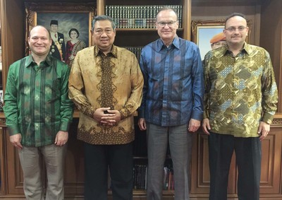 NDI leaders meet with Yudhoyono, former president of Indonesia