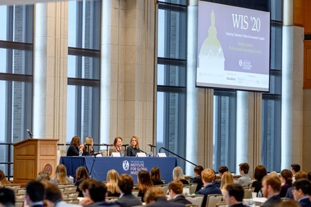 Women’s Investing Summit’s new format opens up event to more students, speakers