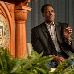 Corey Robinson ’17 and his father, philanthropist and former NBA star David Robinson engage in a discussion and Q&A as the keynote speakers at the 2018 MLK Luncheon.
