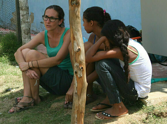 Angela Lederach in Colombia